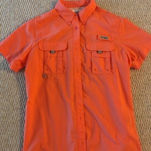 Columbia Men’s medium PFG shirt